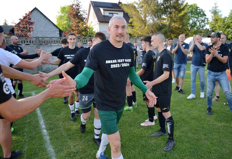 Pożegnanie trenera Marka Kudłacika: 5 niezapomnianych lat z Orłem Witkowice