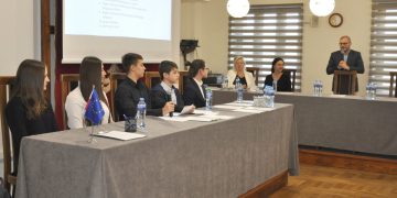 Nowe władze Młodzieżowej Rady w Kętach gotowe do działania (Galeria Zdjęć)