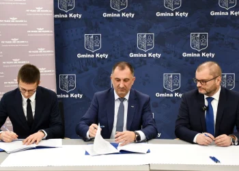 W Kętach powstanie parking typu „Parkuj i Jedź” – podpisano umowę