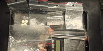 Rutynowa kontrola w Kętach: Policja odkryła narkotyki w BMW