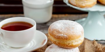 Tłusty Czwartek 2025 – Tradycja, Historia i Najlepsze Miejsca na Pączki w Gminie Kęty