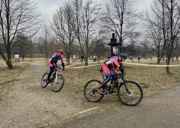 Kolarze z całej Polski rywalizowali w Kętach – wyniki i relacja