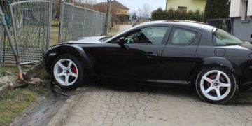 Desperacka ucieczka przed policją: 25-latek z sądowym zakazem za kierownicą