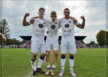 Piłkarski weekend w gminie Kęty – emocje, derby i walka o awans!