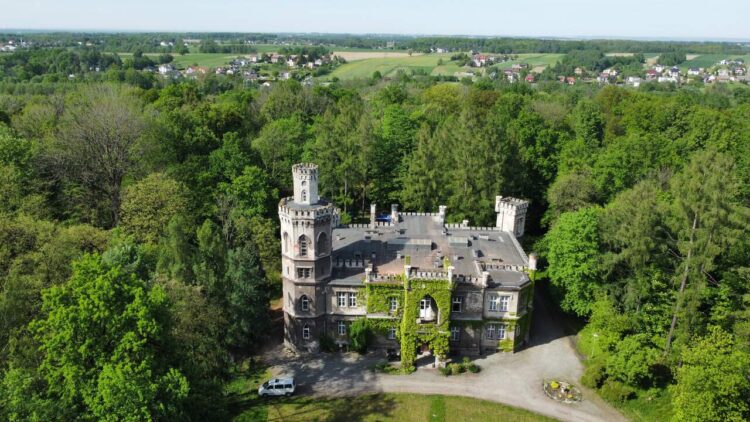 Majówka na Zamku w Bulowicach 2025 – Rodzinne Święto Pełne Atrakcji