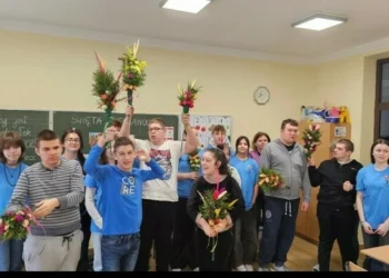 Wielkanocna radość, wspólna pasja i moc dobra – warsztaty w Specjalnym Ośrodku Szkolno-Wychowawczym w Kętach