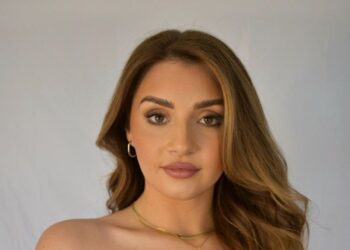 Justyna Tobiasiewicz z Kęt powalczy o tytuł Universal Woman Great Britain 2025!