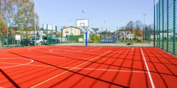 Orlik przy ul. Sobieskiego w Kętach po gruntownej renowacji ponownie otwarty