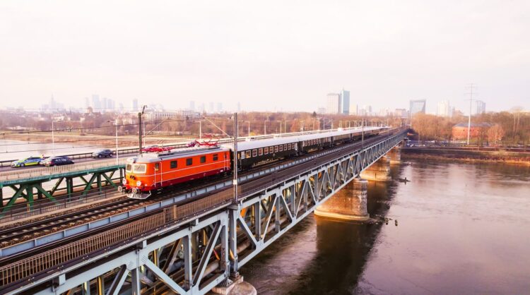 Powrót do złotej ery kolei! Wyjątkowy pociąg retro zatrzyma się w Kętach
